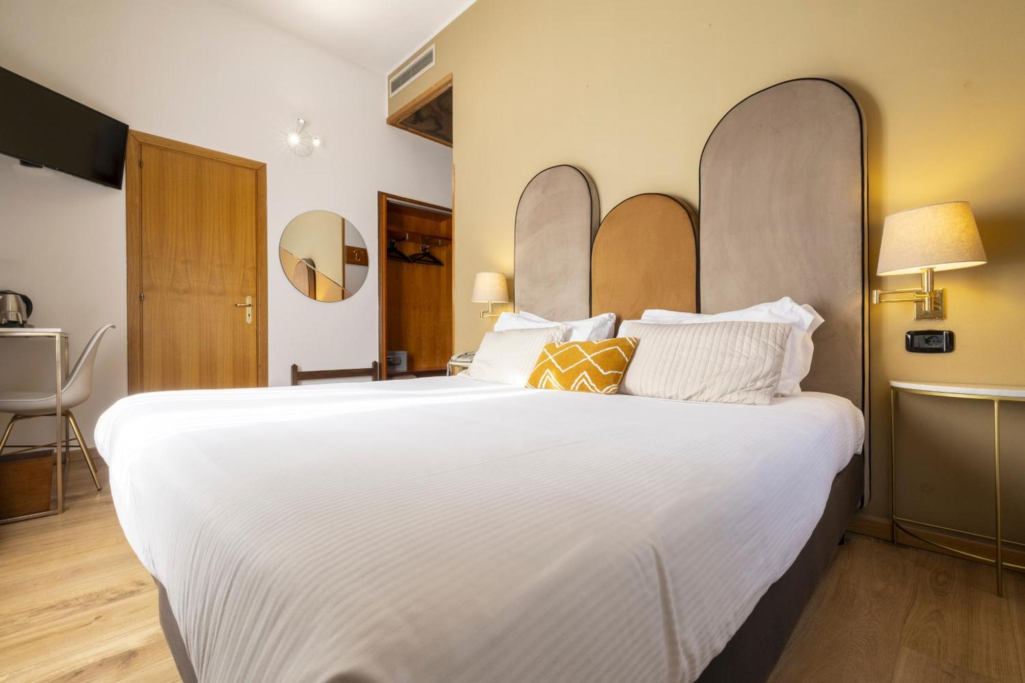 Hotel Bagliori Milan Exterior photo