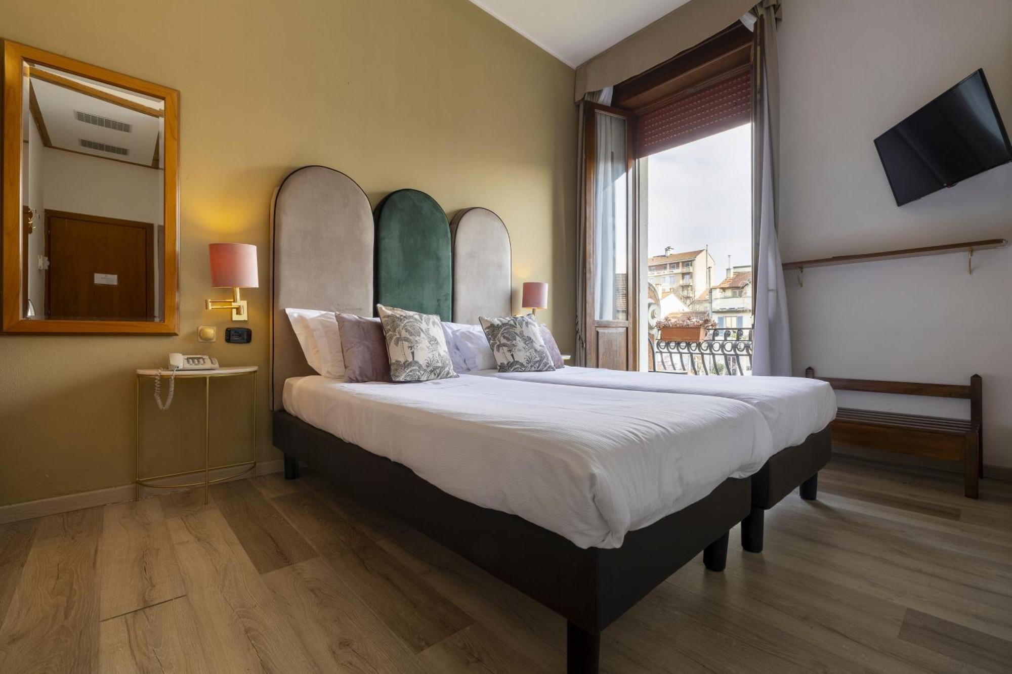 Hotel Bagliori Milan Exterior photo